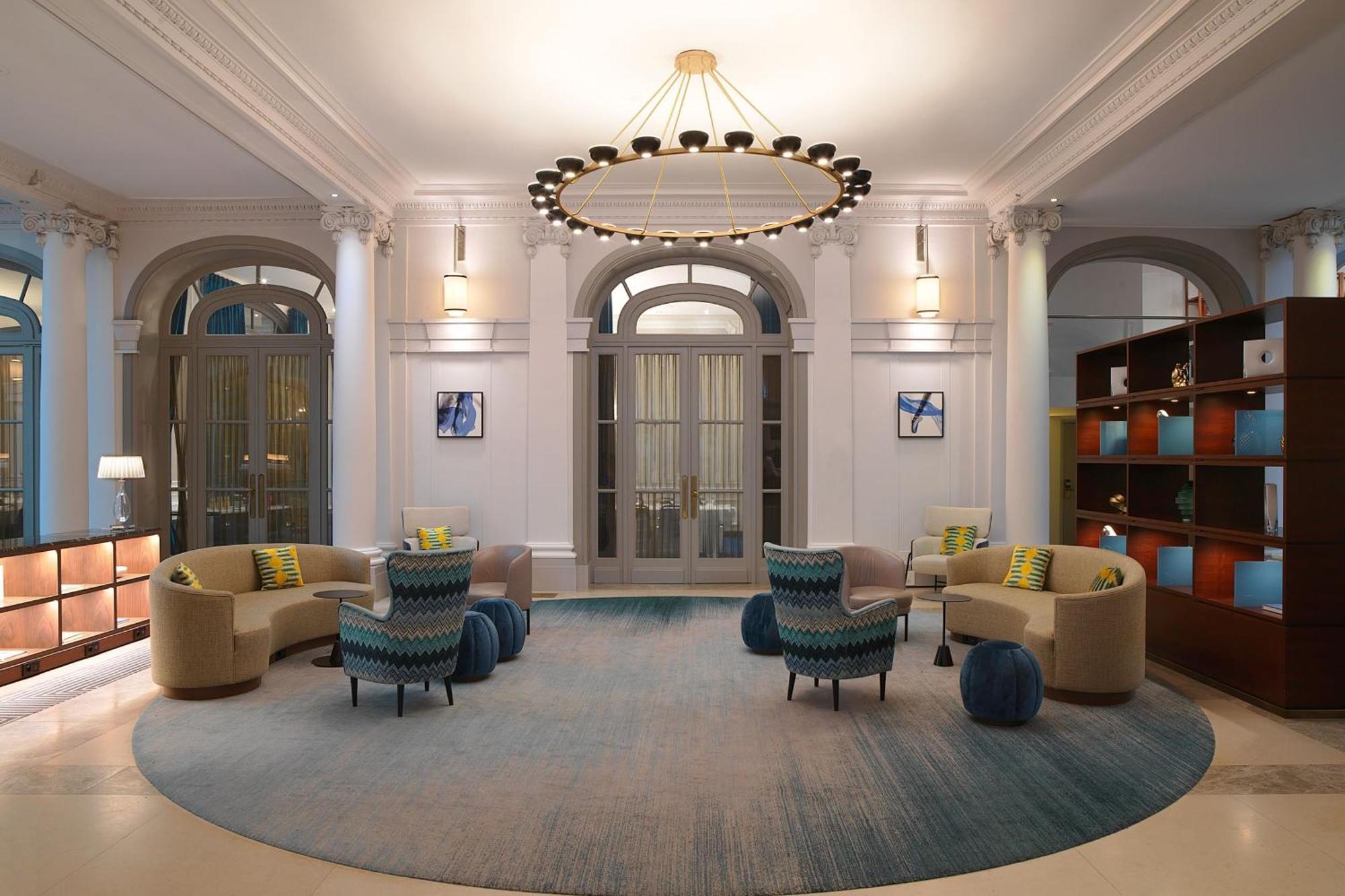 Marriott Opera Ambassador