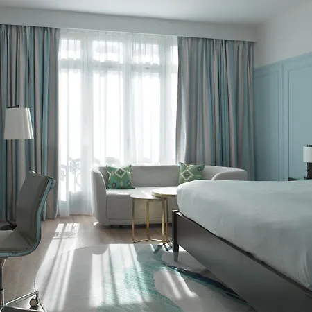 Marriott Opera Ambassador 4* Parigi