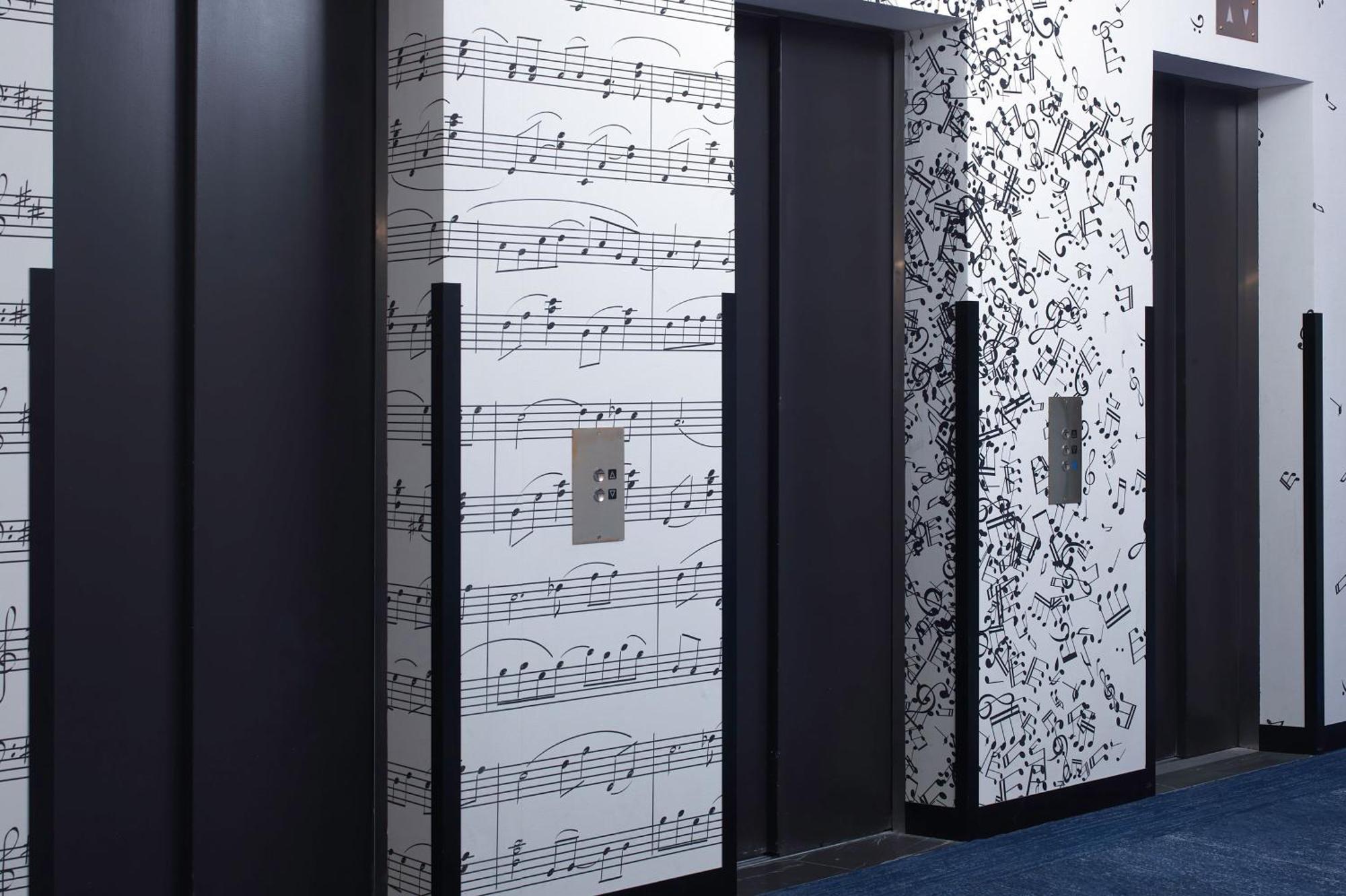 Marriott Opera Ambassador