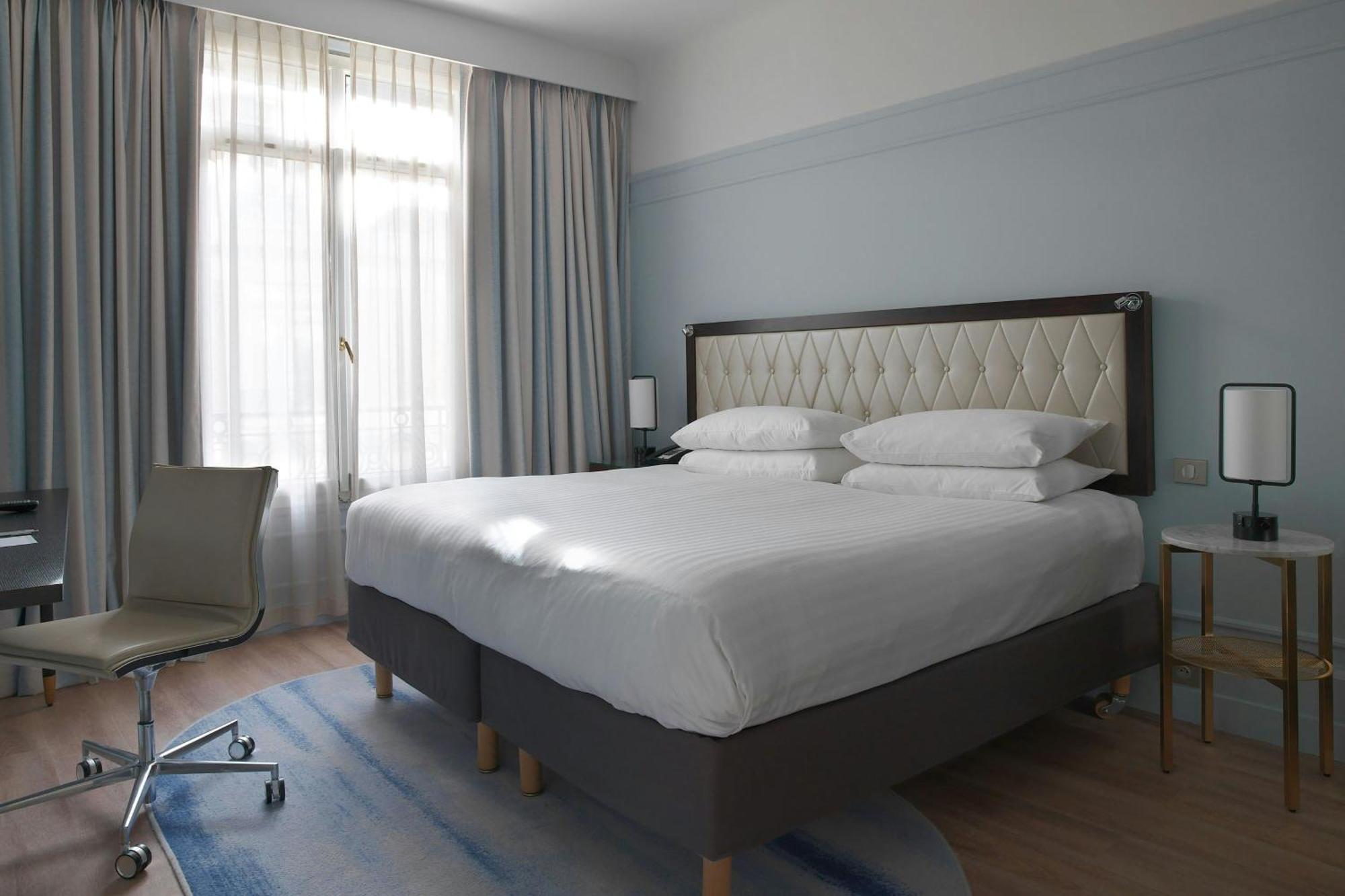 Hotel Marriott Opera Ambassador Parigi
