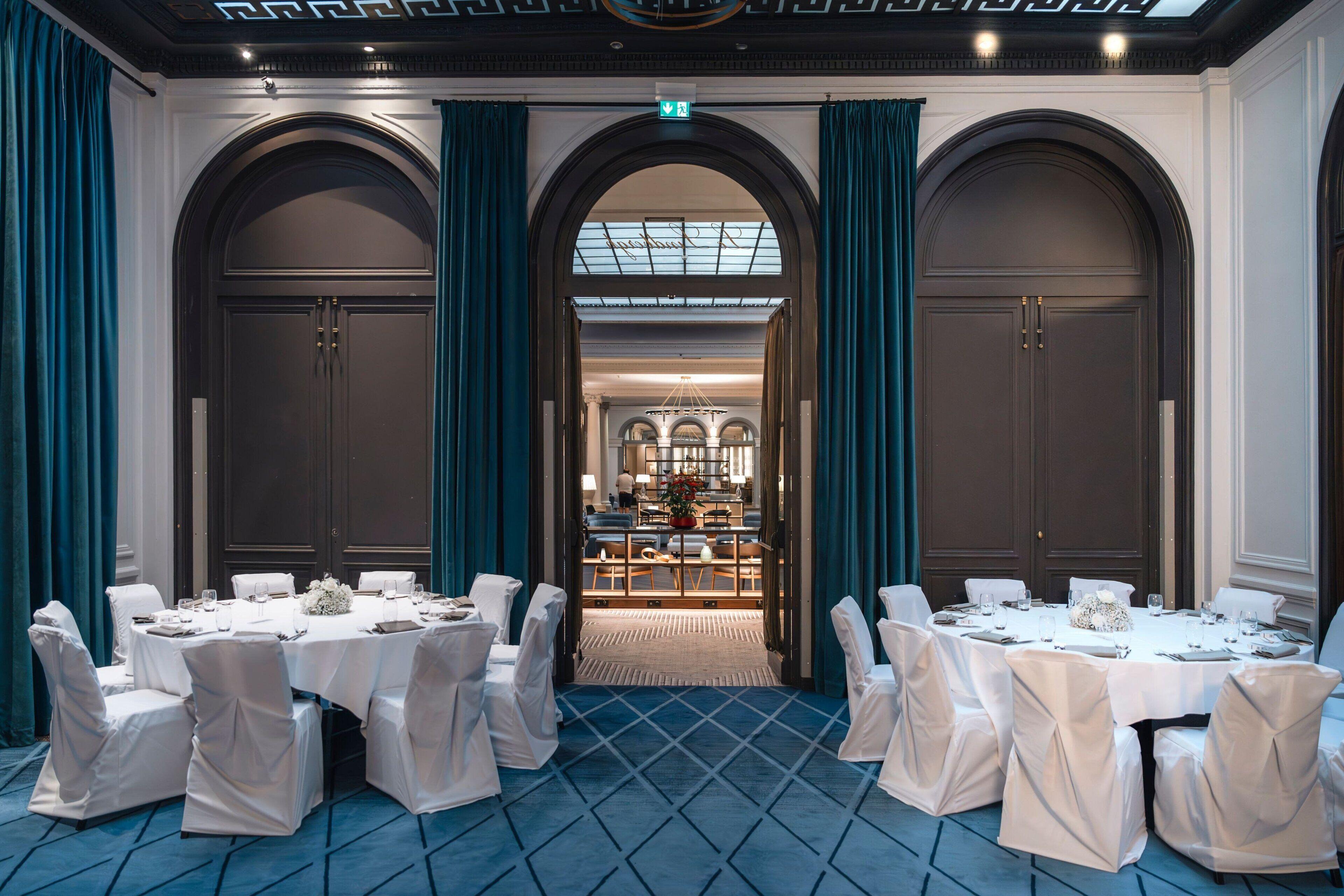 Marriott Opera Ambassador Hotel 4*